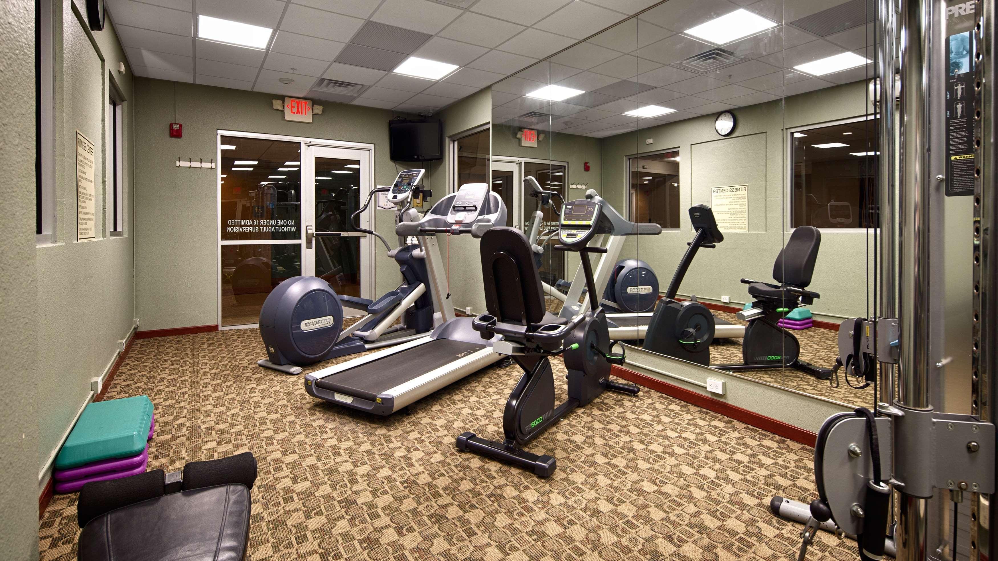 Best Western Plus Sandusky Hotel y Suites Exterior foto