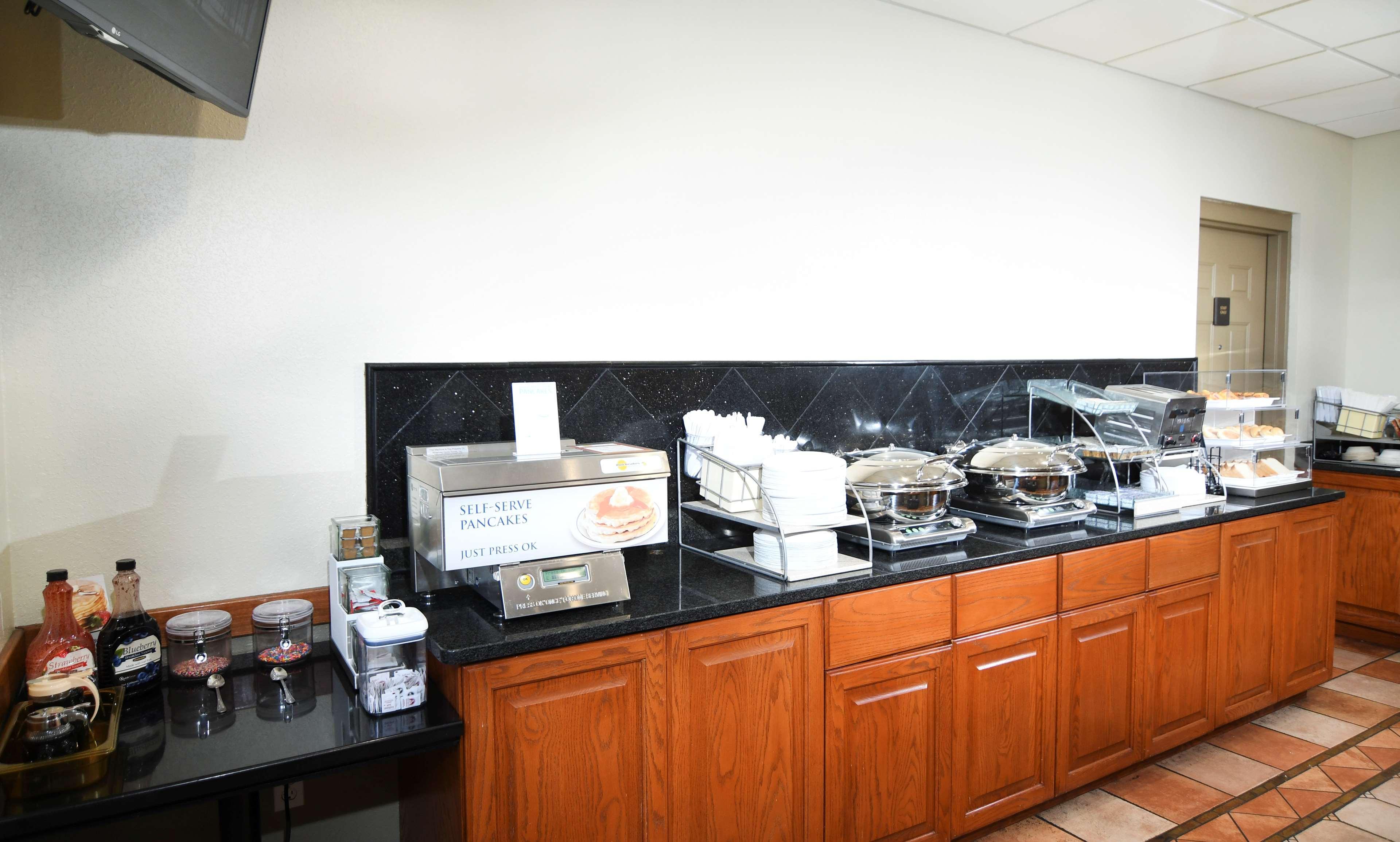 Best Western Plus Sandusky Hotel y Suites Exterior foto