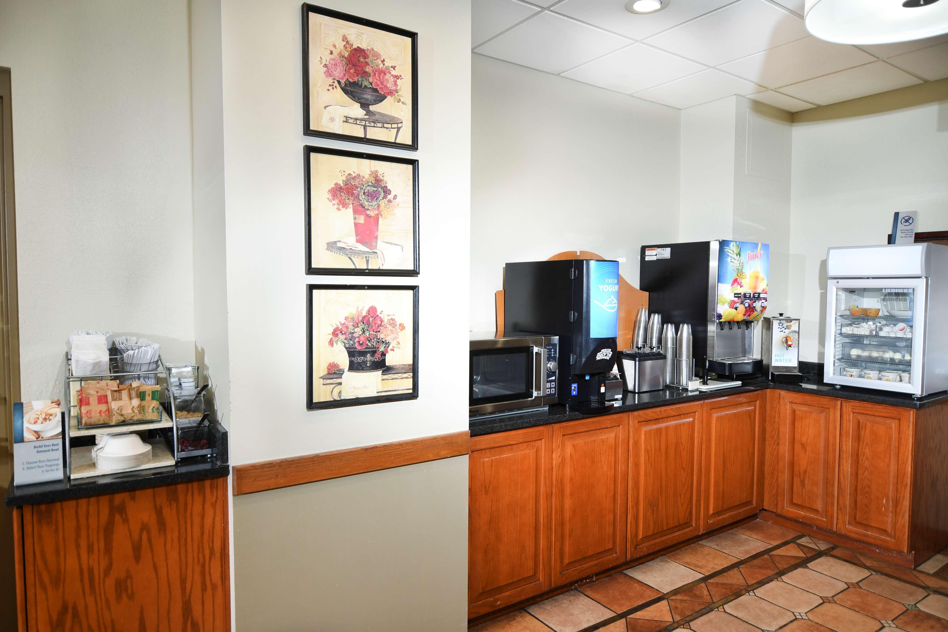 Best Western Plus Sandusky Hotel y Suites Exterior foto