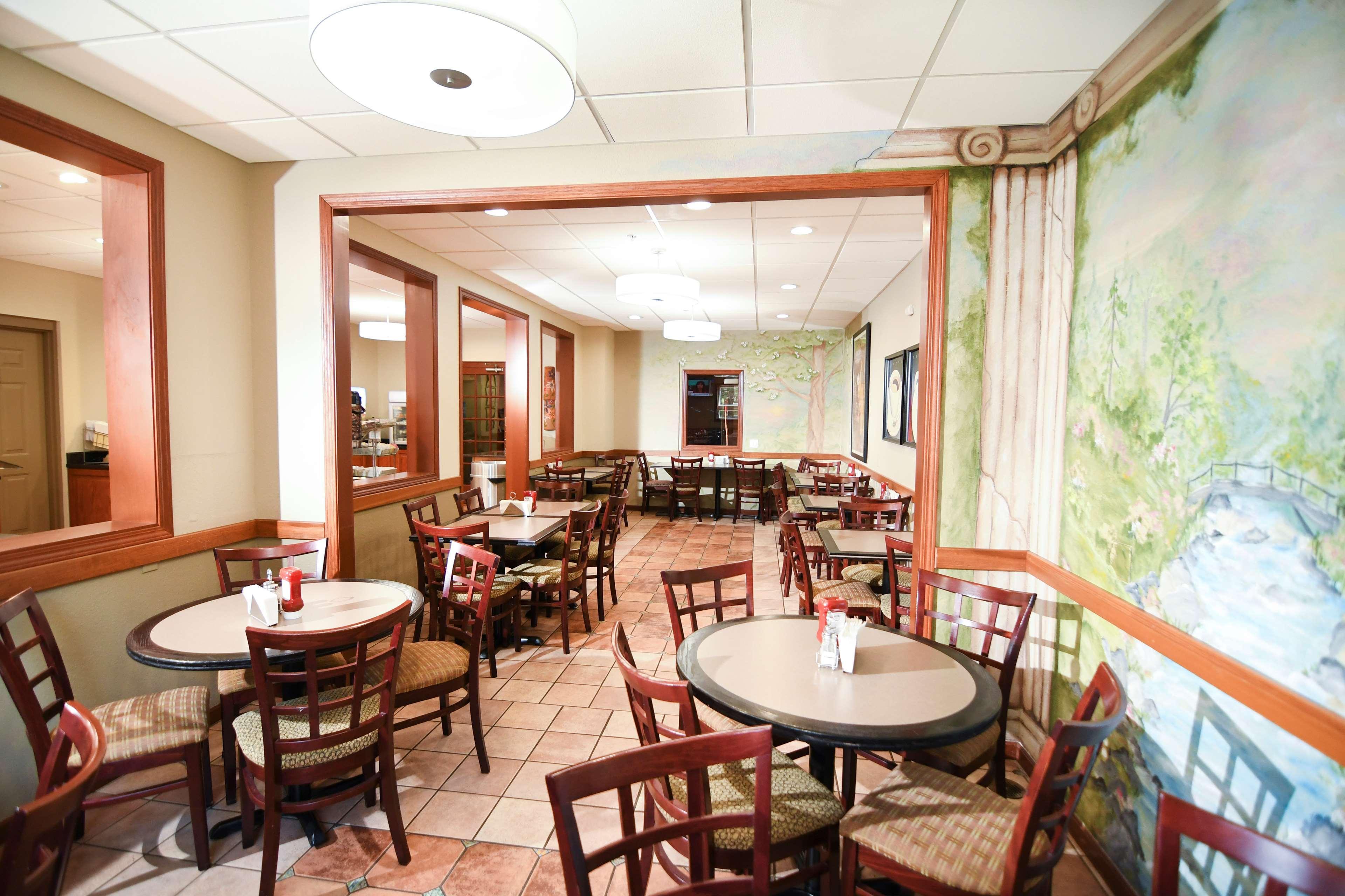 Best Western Plus Sandusky Hotel y Suites Exterior foto