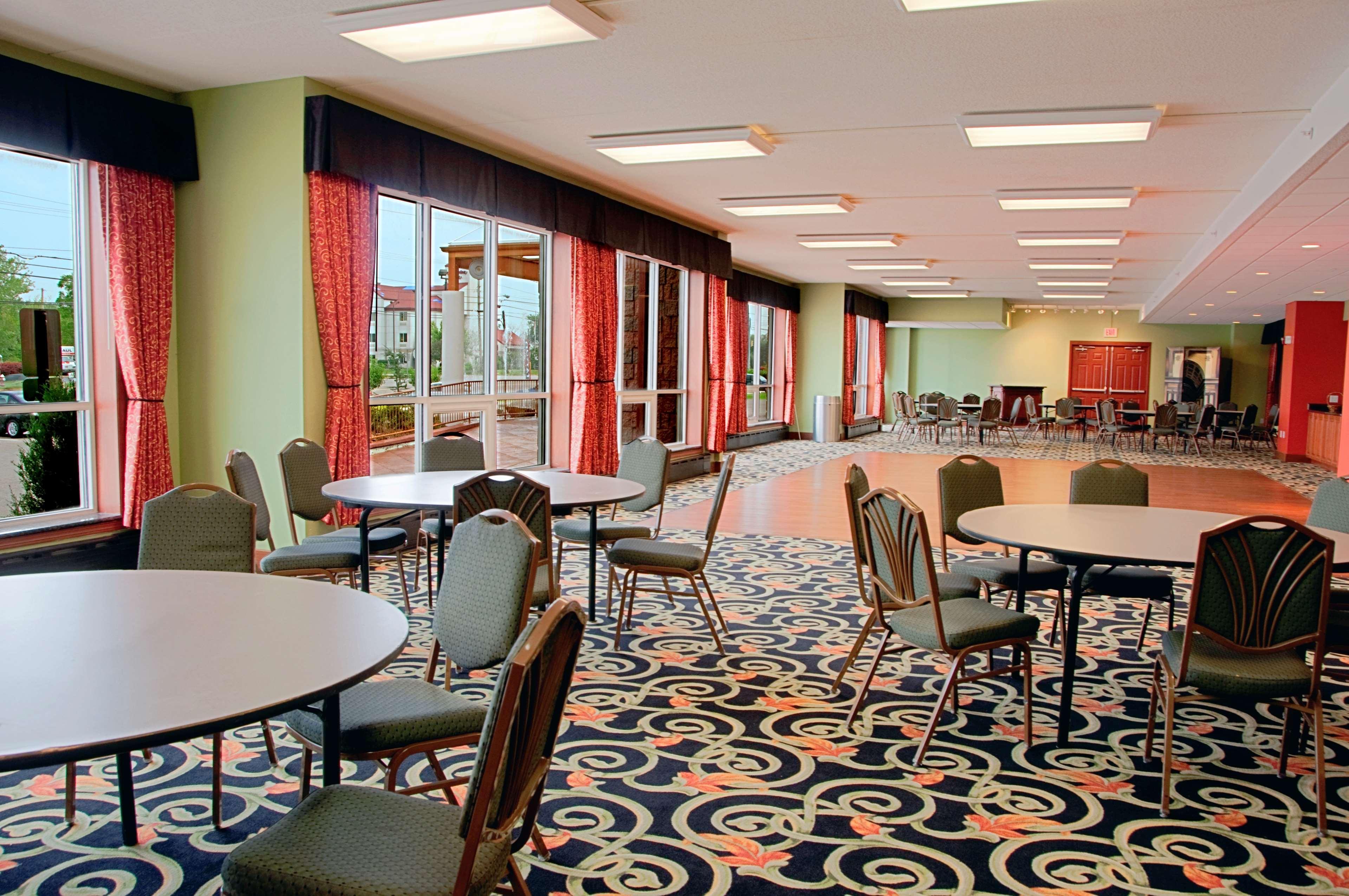 Best Western Plus Sandusky Hotel y Suites Exterior foto