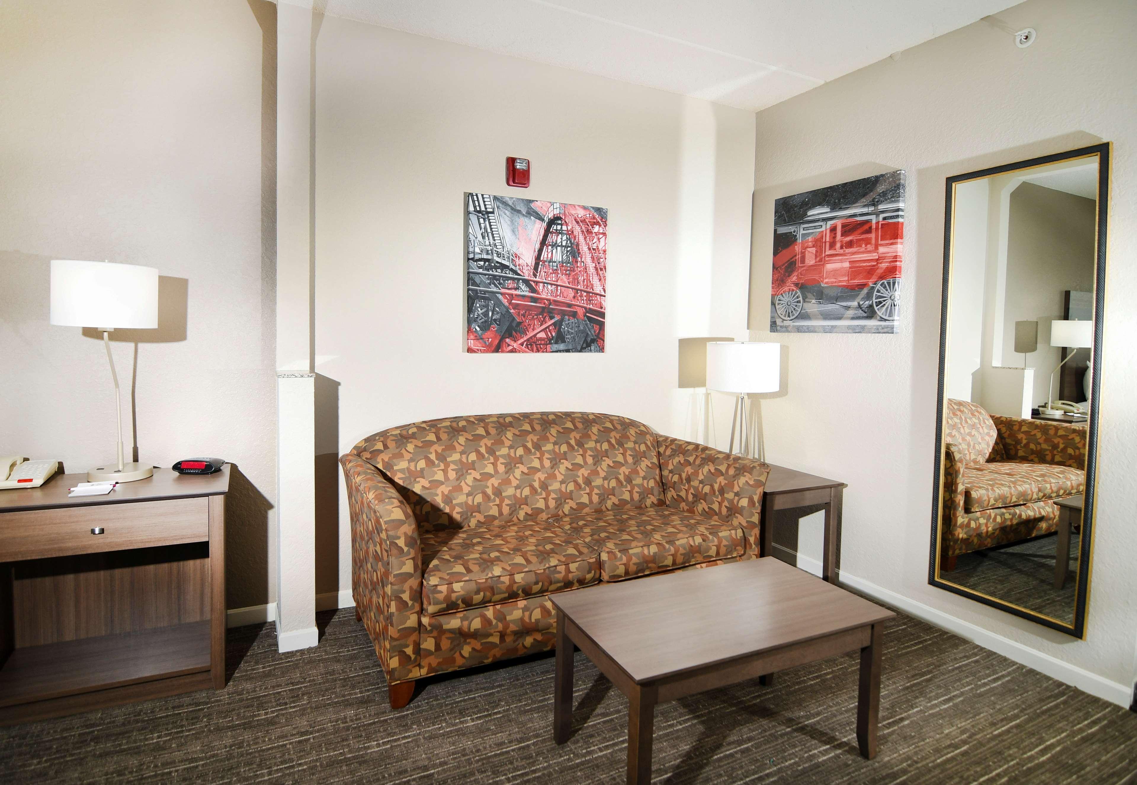 Best Western Plus Sandusky Hotel y Suites Exterior foto
