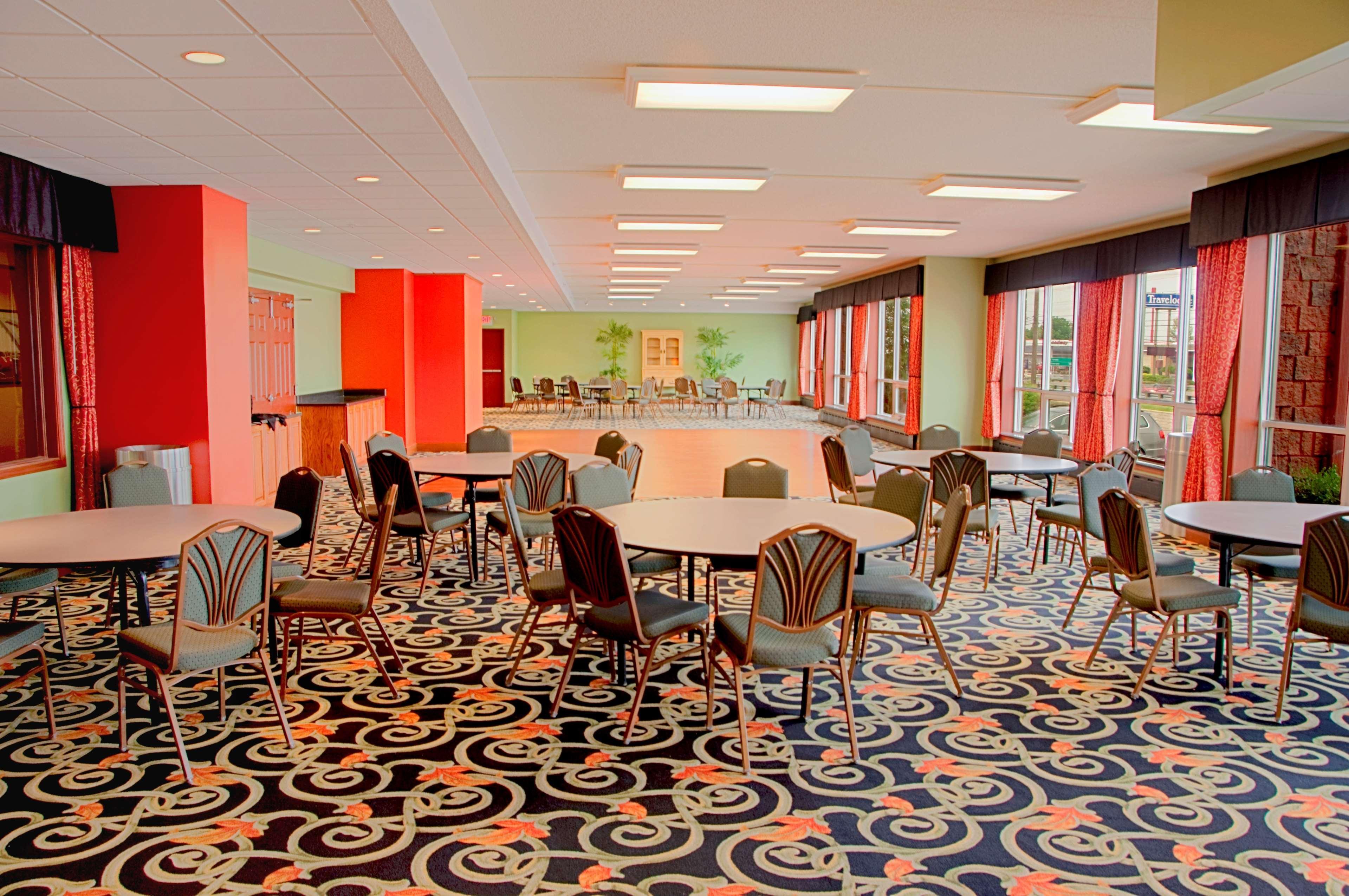 Best Western Plus Sandusky Hotel y Suites Exterior foto