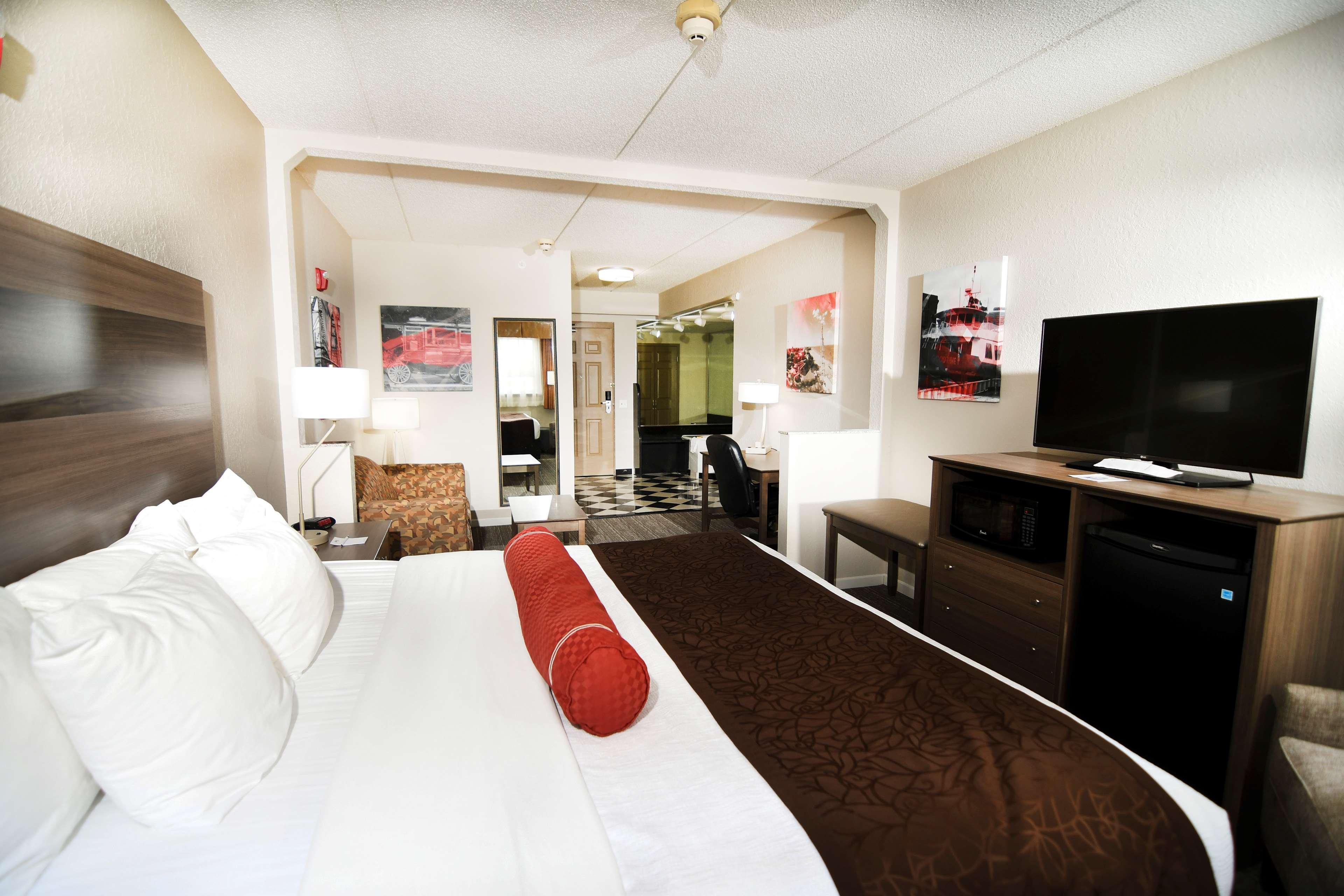 Best Western Plus Sandusky Hotel y Suites Exterior foto